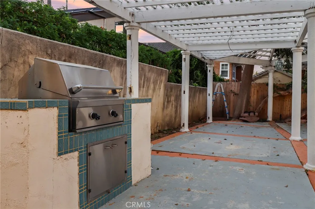 Additional image 52 of 14659 Valley Vista Blvd, Sherman Oaks, CA 91403