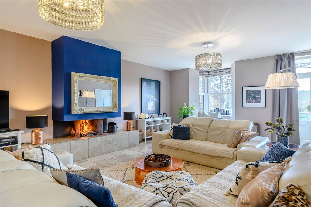 Additional image 6 of 7 bed detached house to rentWalton Street, Walton-In-Gordano, Clevedon, North Somerset BS21