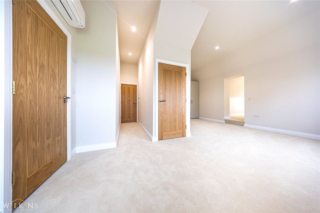 Additional image 22 of 6 bed detached house to rentPark Lane, Bonehill, Tamworth, Staffordshire B78
