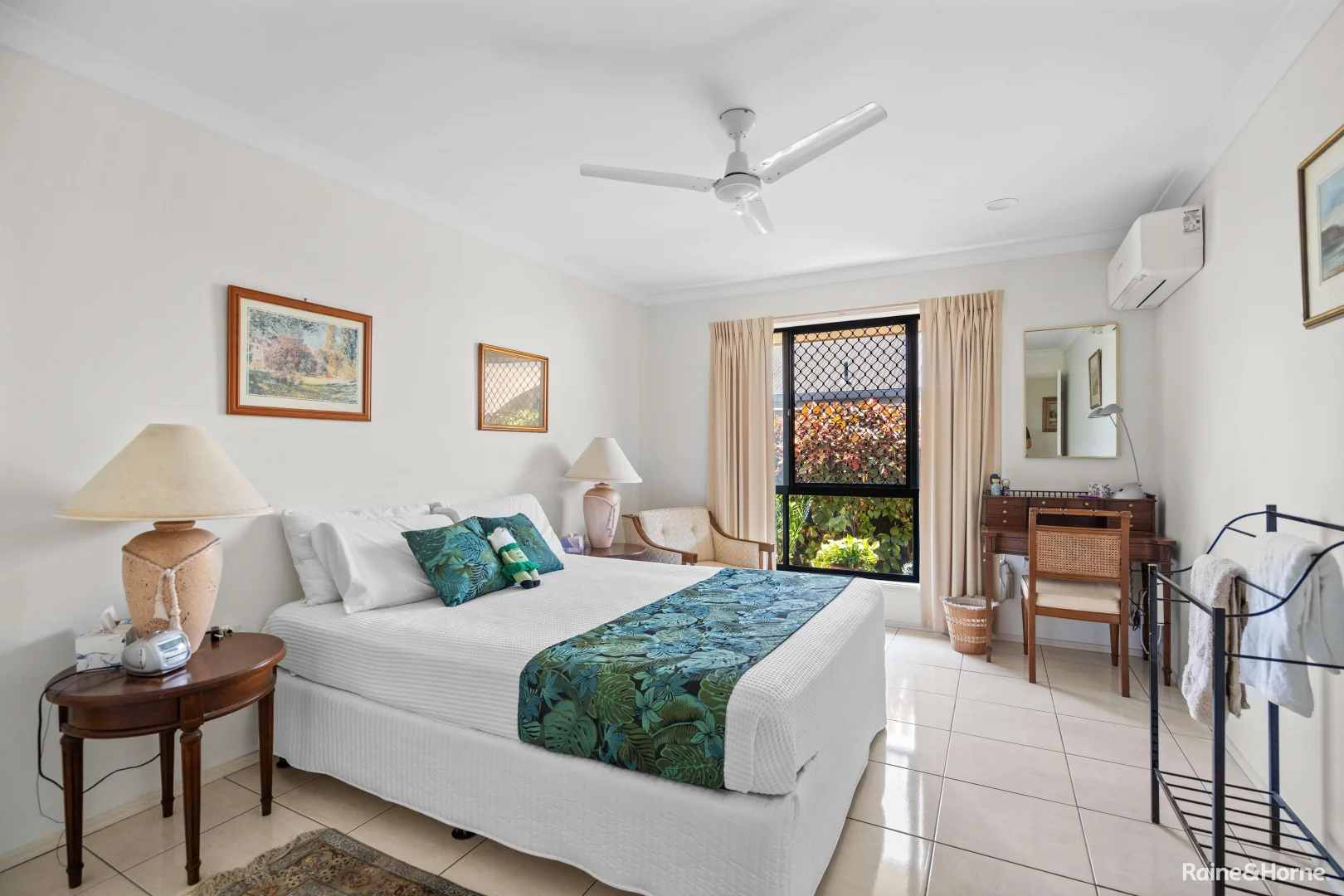 Additional image 12 of 28 Harrison Circuit, Urangan QLD 4655