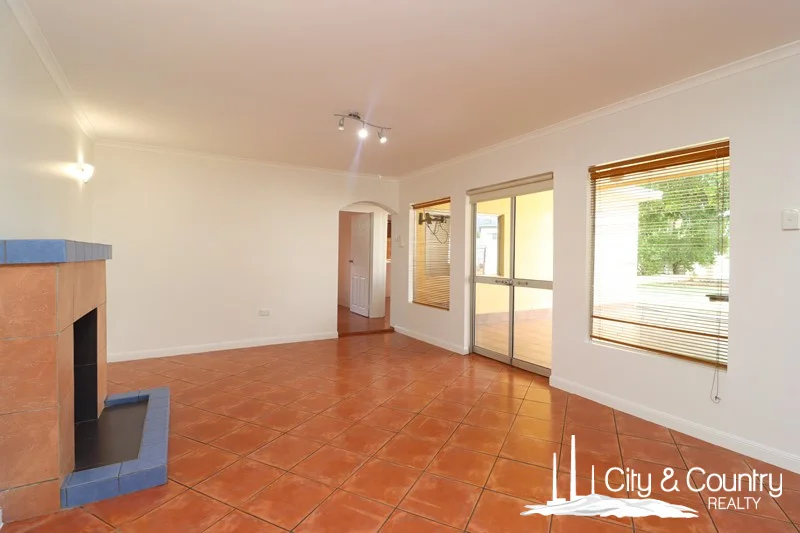 Additional image 2 of 202 Miles Street, Mount Isa QLD 4825