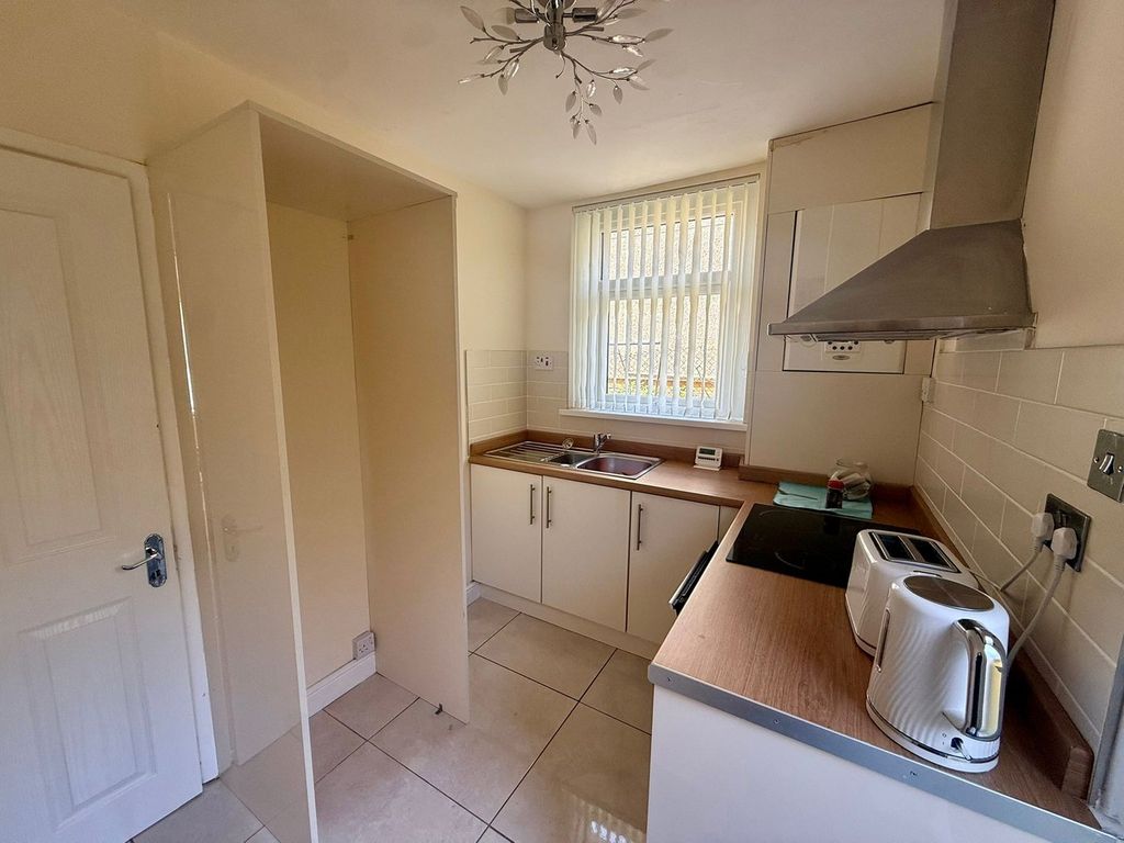 Additional image 4 of 3 bed semi-detached house to rentPellau Road, Port Talbot SA13