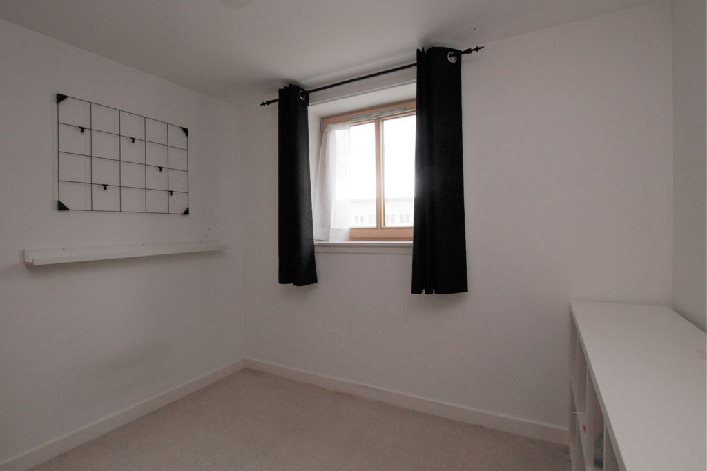 Additional image 8 of 4 bed terraced house to rentLochburn Gardens, Glasgow G20