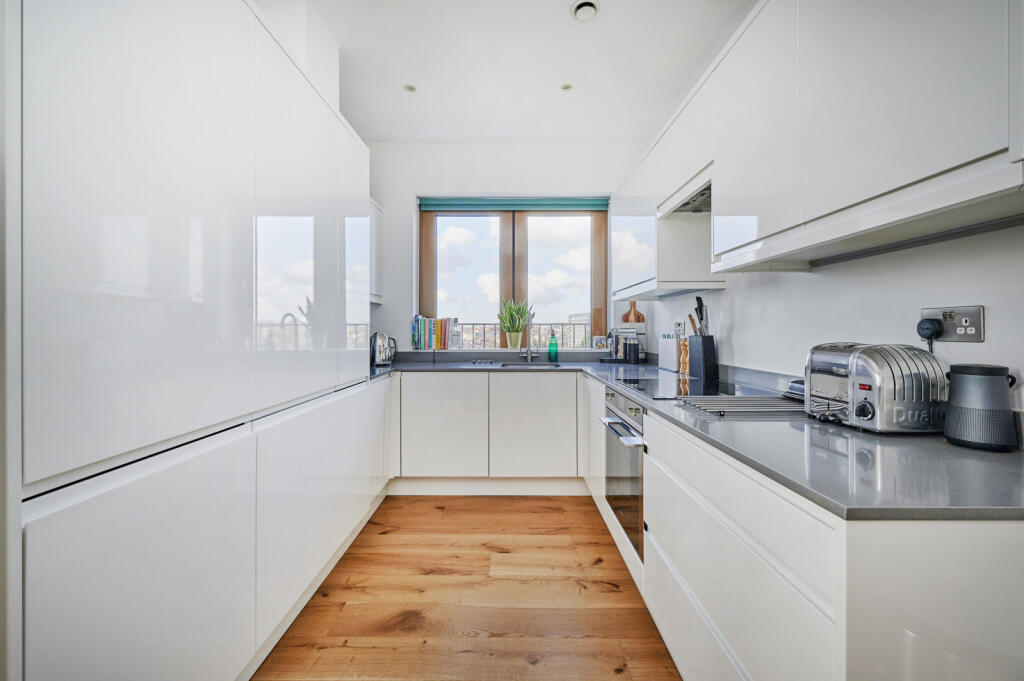 Additional image 4 of Grosvenor Road, St. Albans, Hertfordshire, AL1