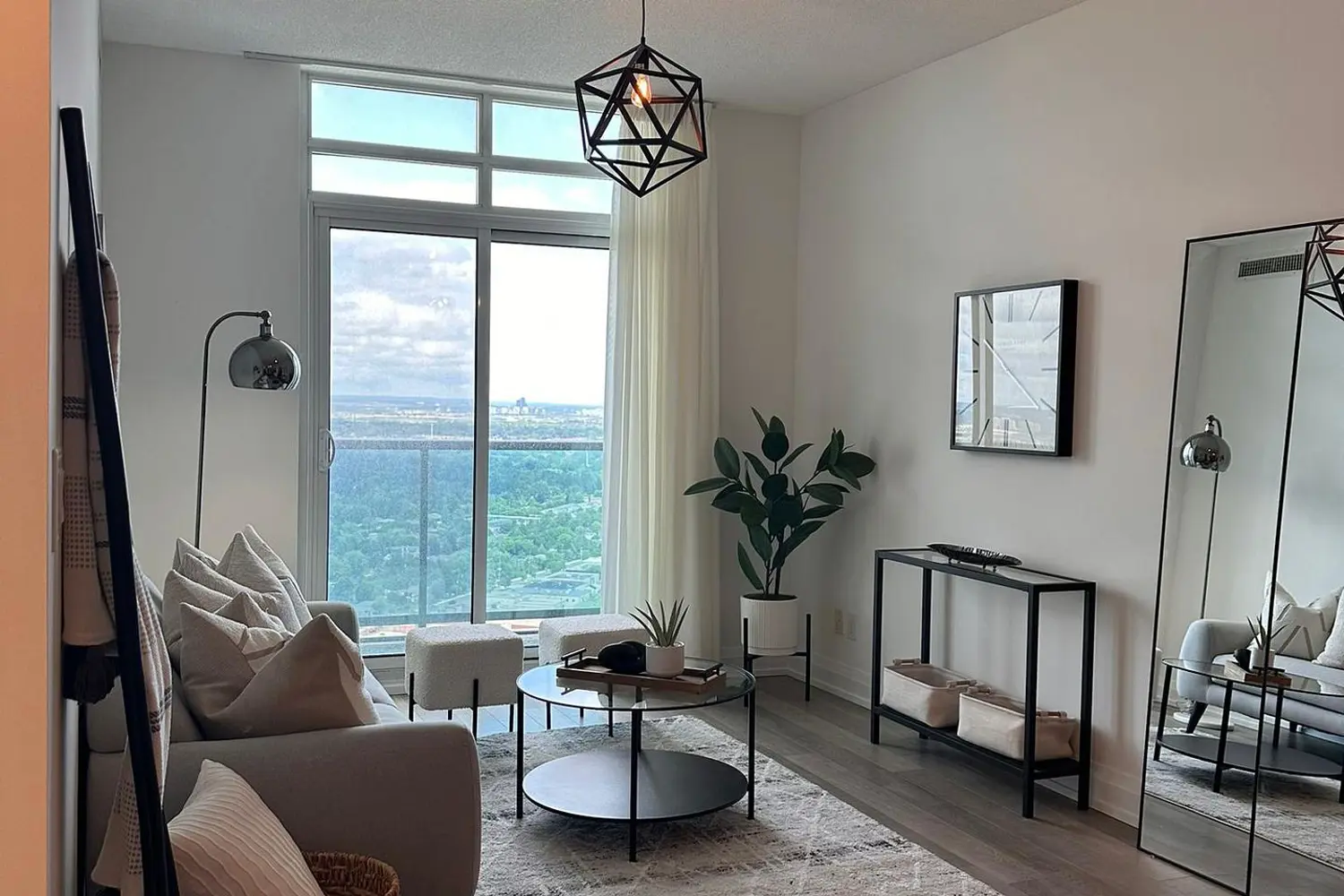 Additional image 13 of 7171 Yonge Street 2803