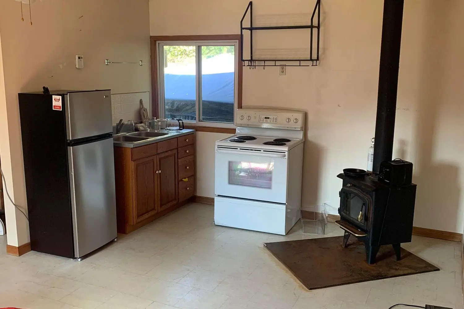 Additional image 10 of 3520 Bennett Avenue