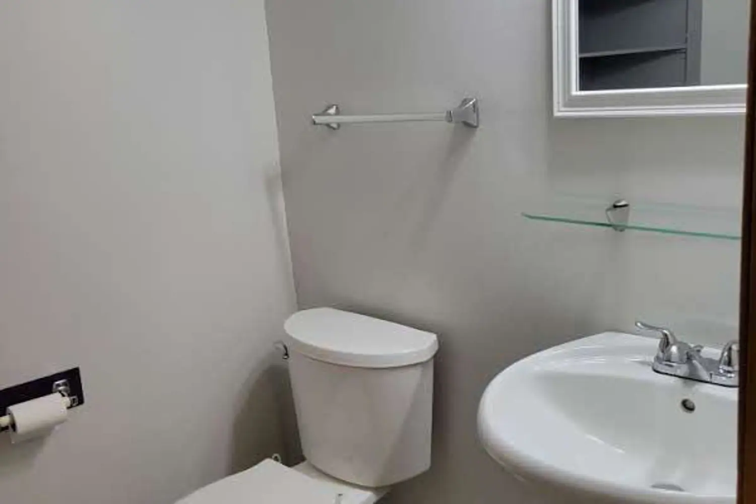 Additional image 4 of 376 Lambton Street