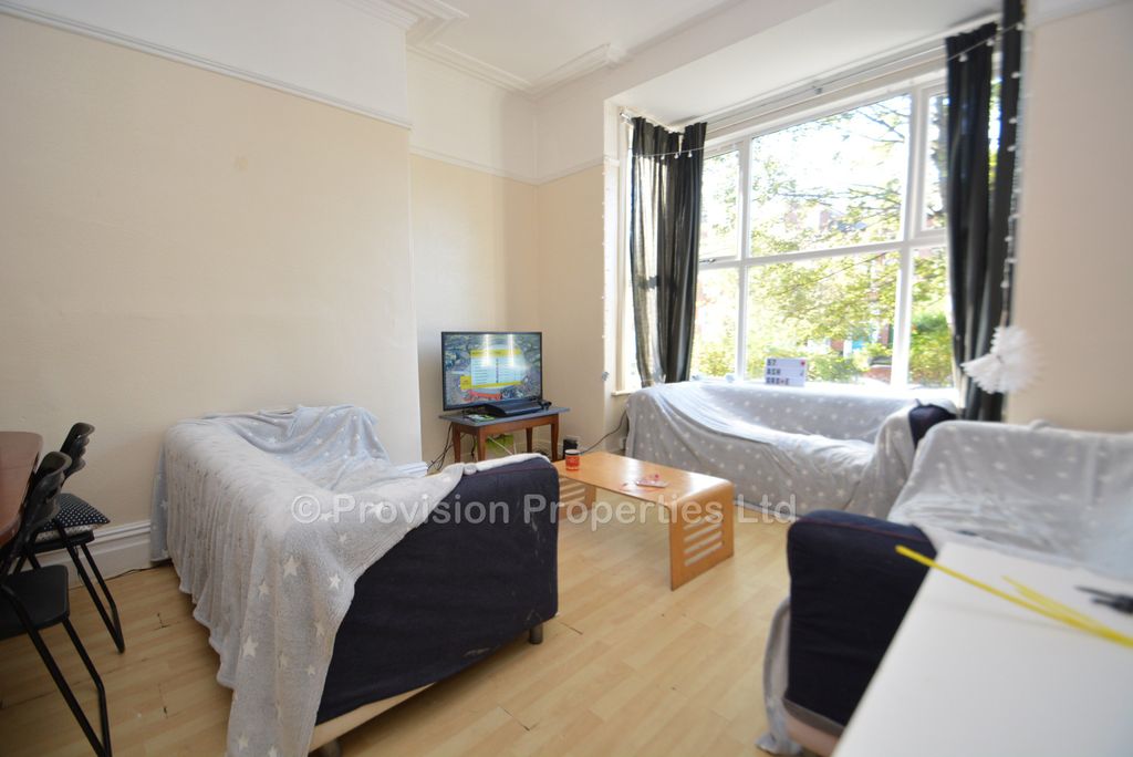 Additional image 2 of 8 bed terraced house to rentAsh Grove, Hyde Park, Leeds LS6