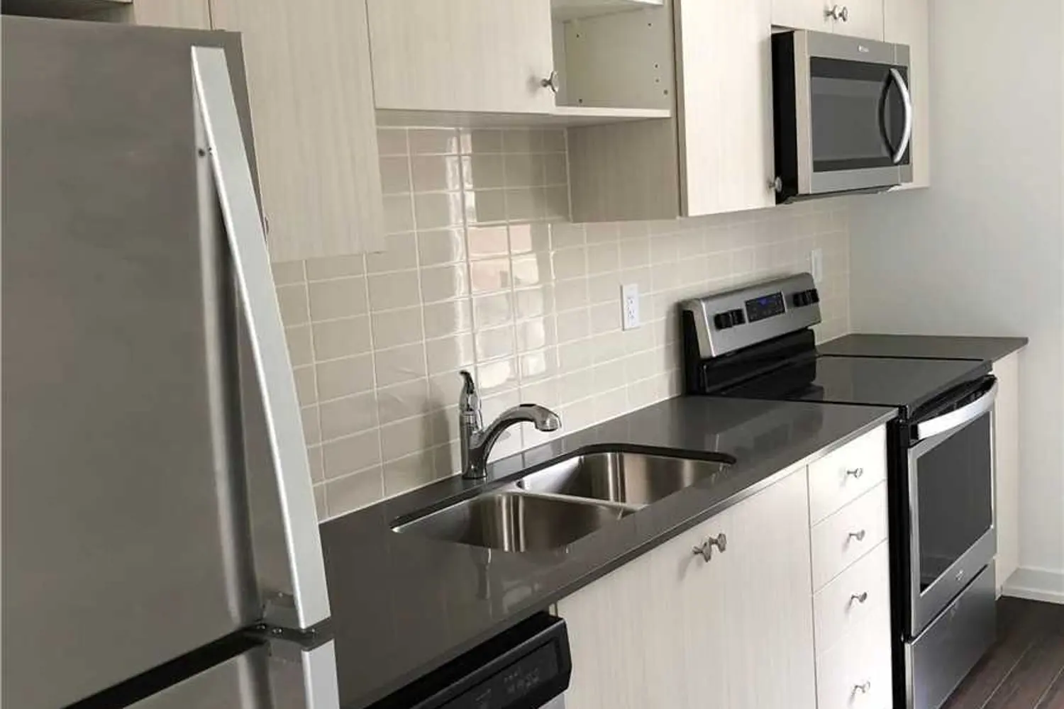 Additional image 15 of 21 Beliveau Street