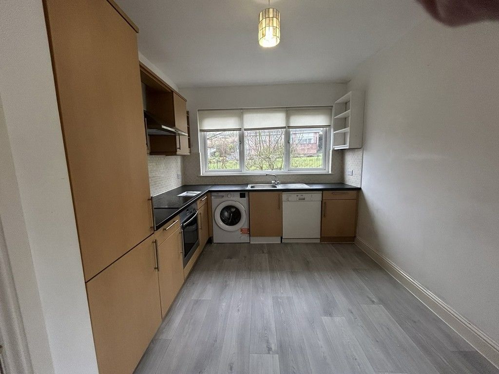 Additional image 3 of 2 bed flat to rentDavid Street, Blairgowrie PH10