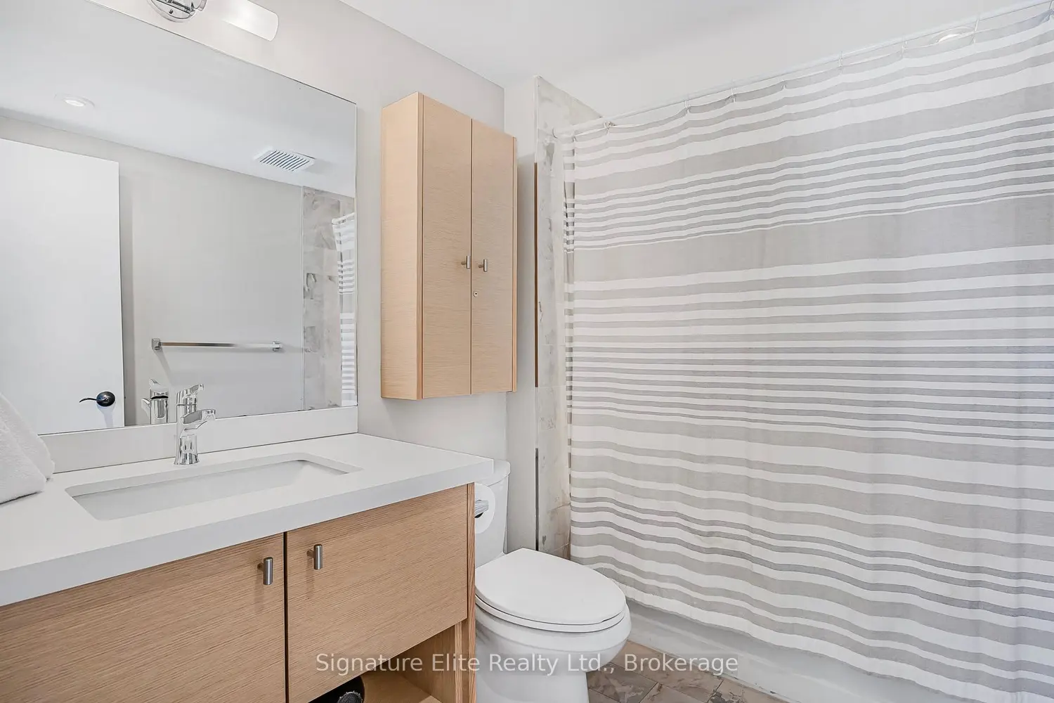 Additional image 8 of 796404 Grey 19 Road 107