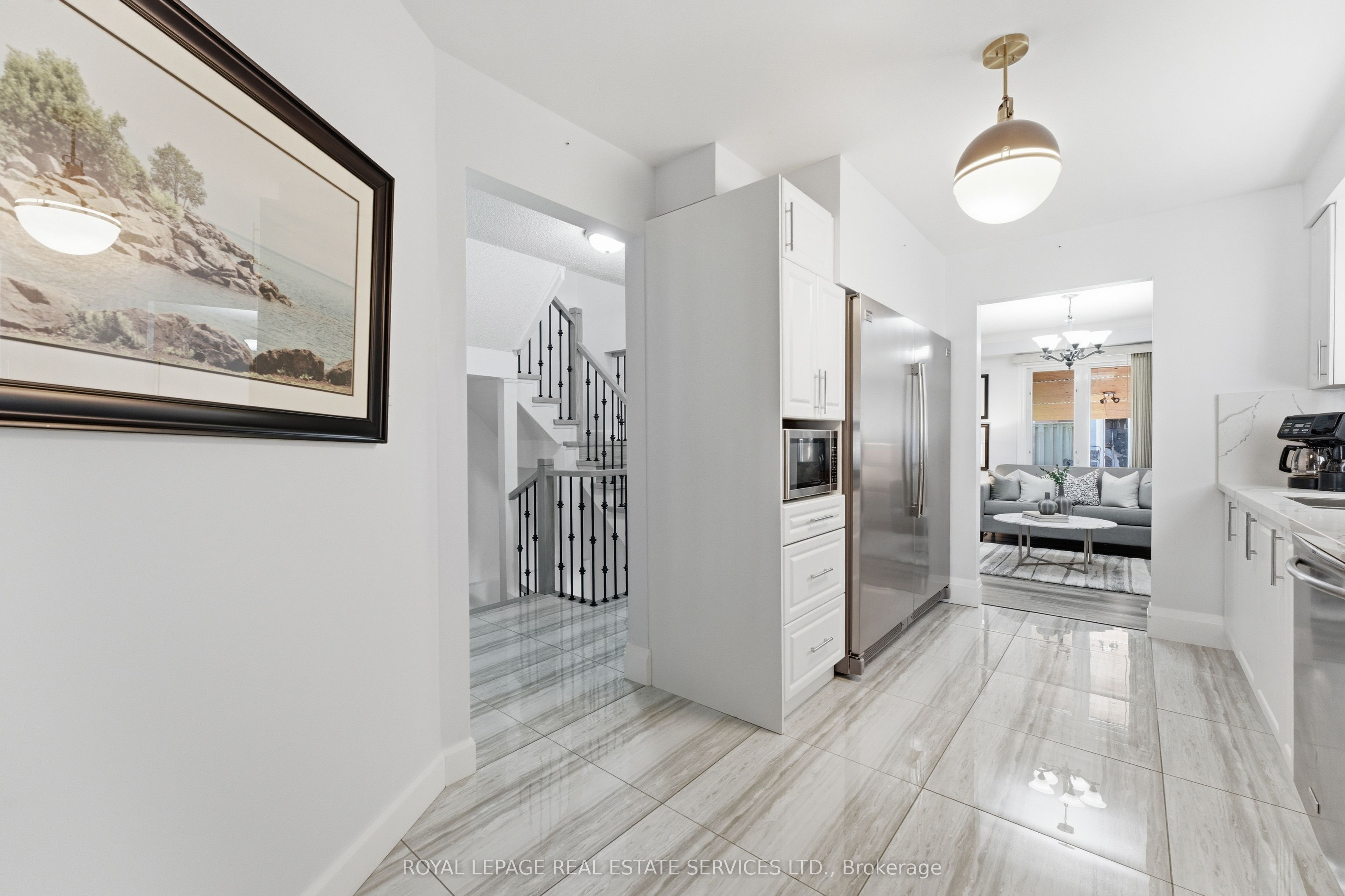 Additional image 4 of 7256 Corrine Crescent, Mississauga, ON, L5N 5C1