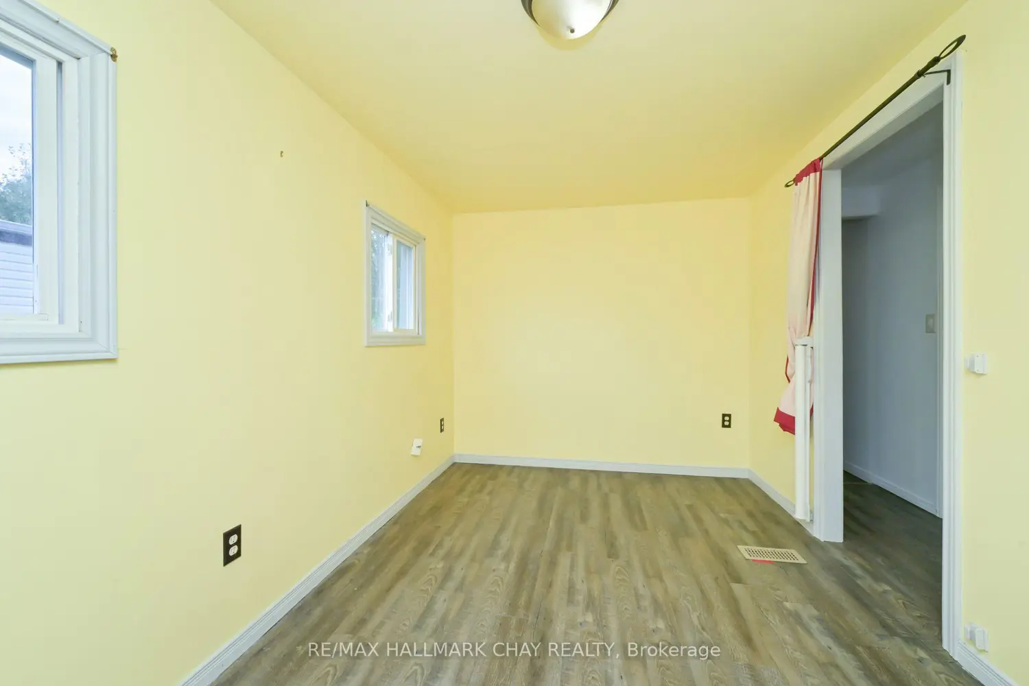 Additional image 13 of 32 Shamrock Crescent