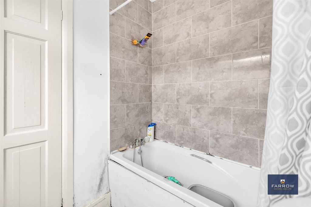 Additional image 10 of 3 bed terraced house to rentRipon Street, Grimsby DN31