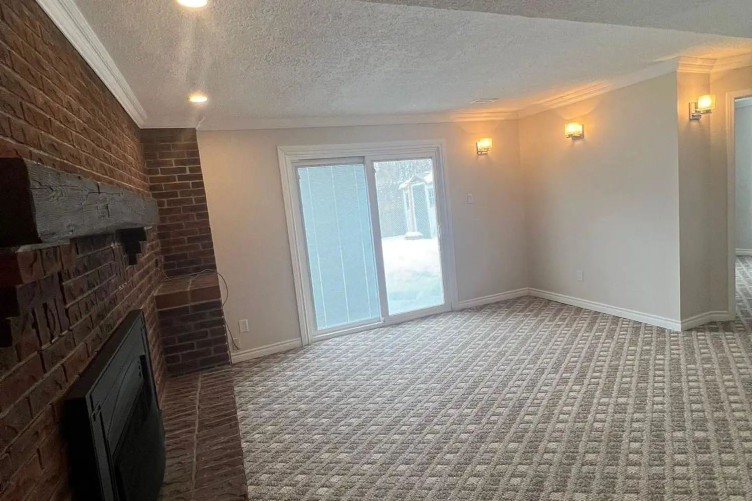 Additional image 12 of 18 Matthew Court