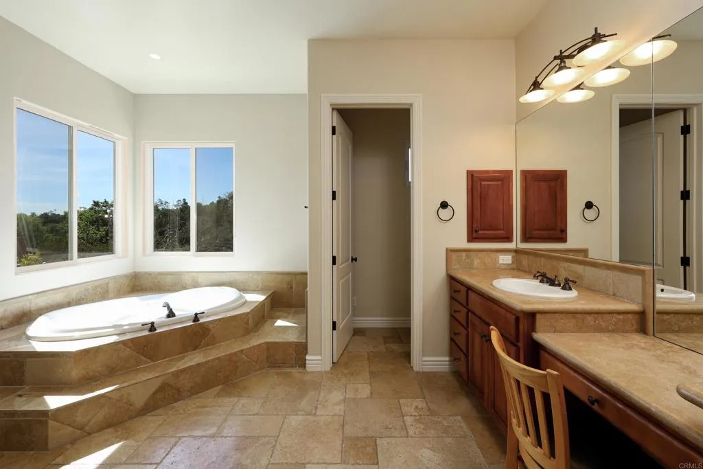 Additional image 112 of 2353 Buena Creek Trail, Vista, CA 92084