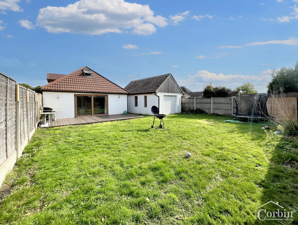 Additional image 2 of Green Lane, Bournemouth, BH10 5