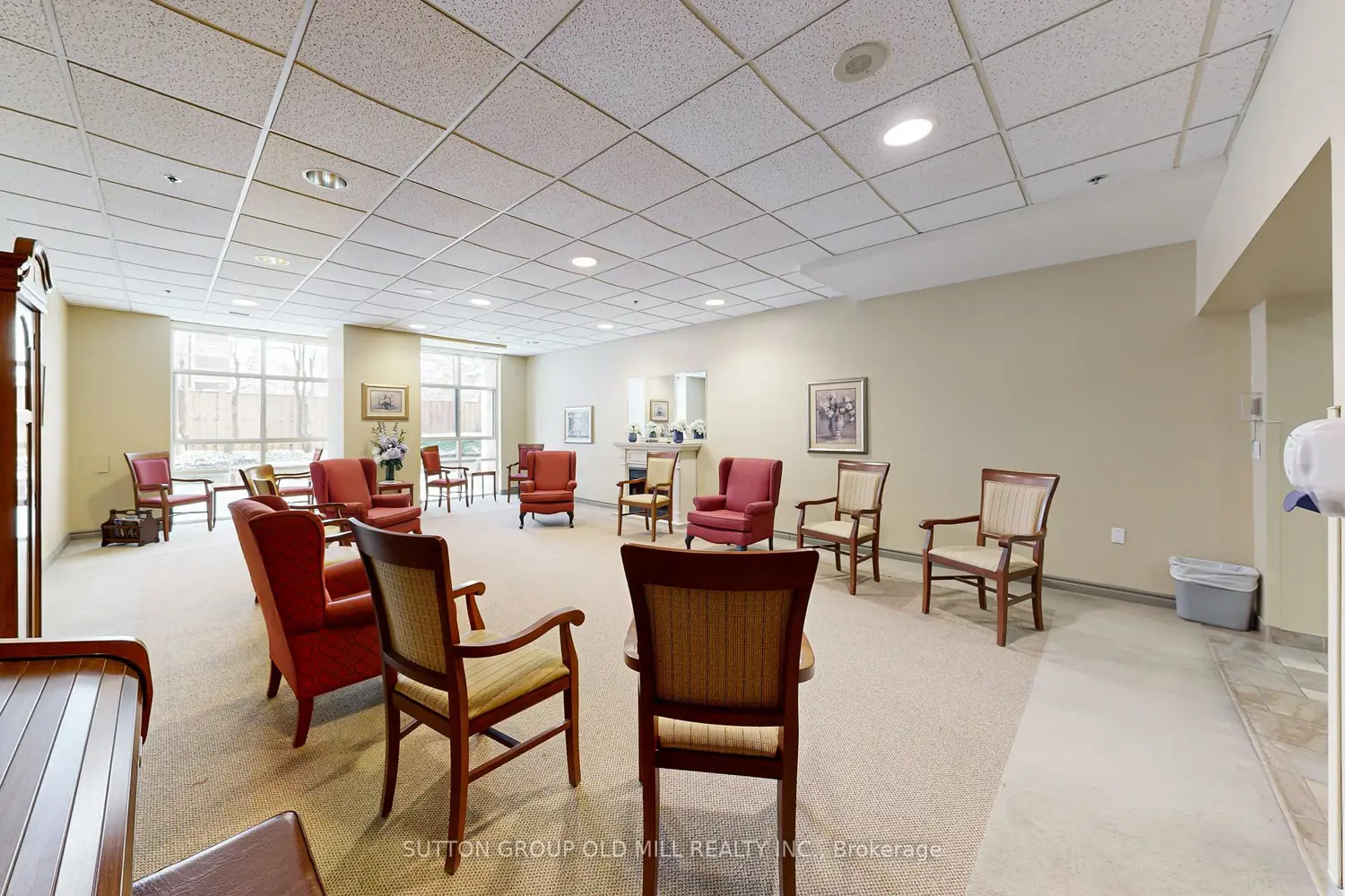 Additional image 14 of 115 Bonis Avenue 611