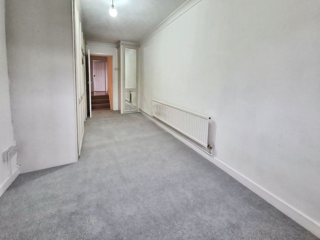 Additional image 15 of 3 bed terraced house to rentOak Street, Newport NP19