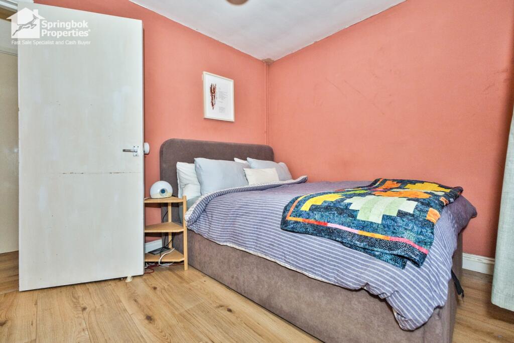 Additional image 6 of 74, St Thomas Street, Wells, Somerset