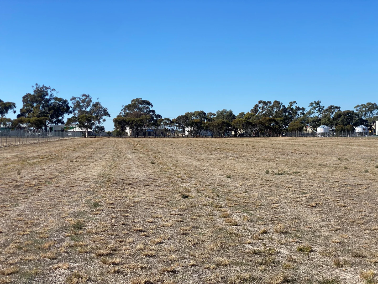 Additional image 4 of 2 & 3 Henty Highway, Warracknabeal VIC 3393