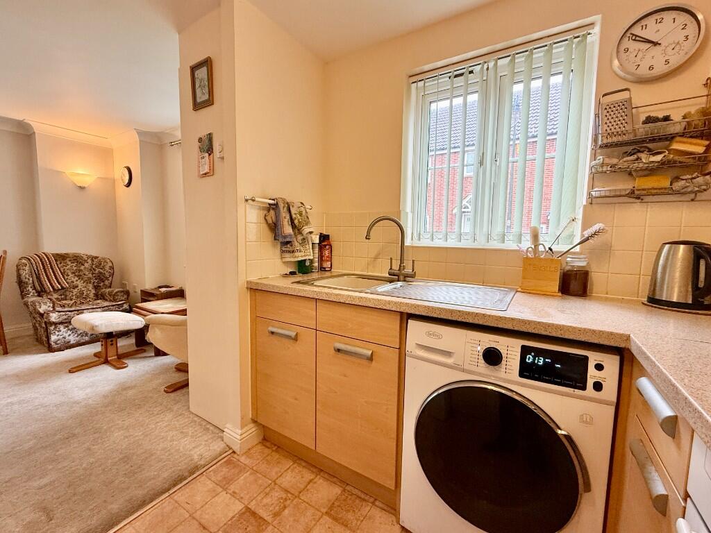 Additional image 11 of Shrewsbury Road, Yeovil, BA21