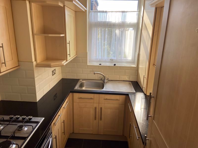 Additional image 7 of 2 bed flat to rentAlexandra Drive, Aigburth L17