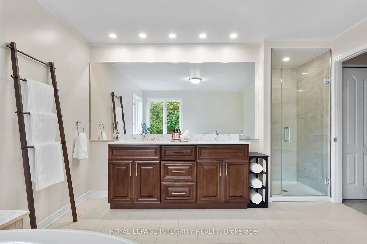 Additional image 12 of 22 Marchbrook Circle