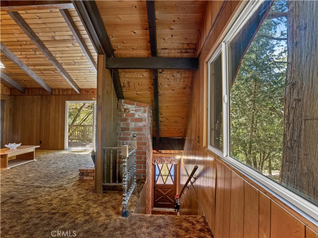 Additional image 7 of 1155 Chateau Dr, Crestline, CA 92325