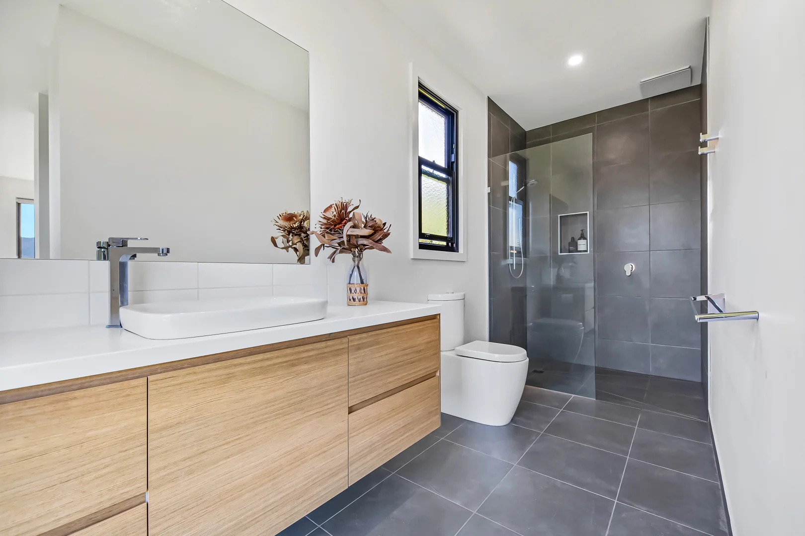 Additional image 10 of 1 Danica Court, Bright VIC 3741