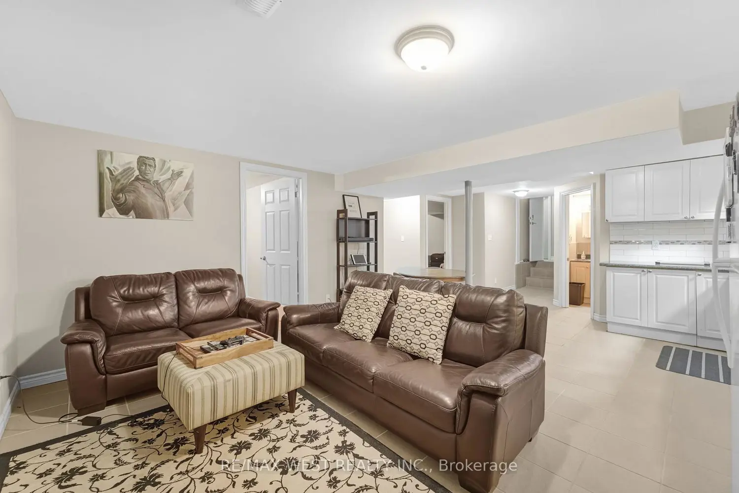 Additional image 14 of 2388 Carlanne Place