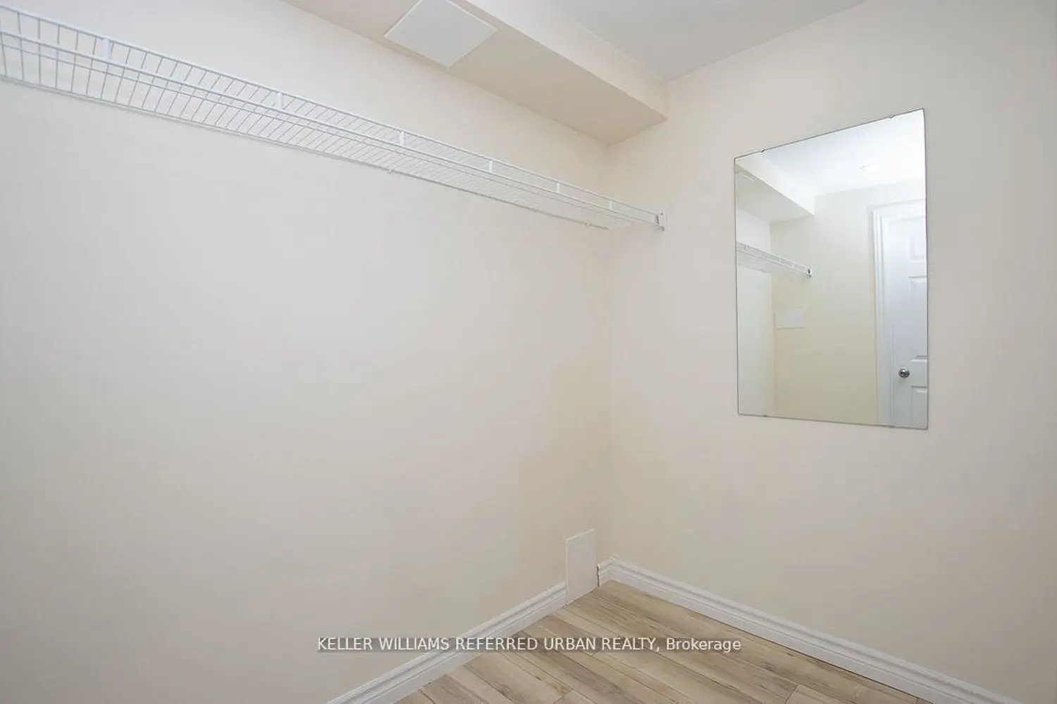 Additional image 19 of 847 Garibaldi Avenue