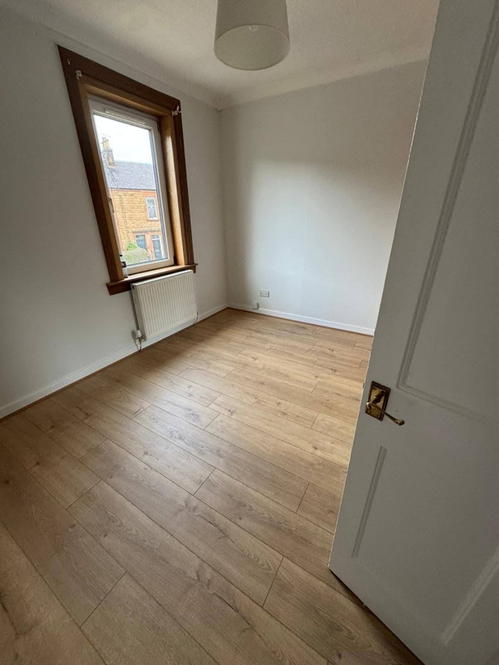 Additional image 3 of 2 Bed Flat, Saughton Crescent, EH12, N1 7GU