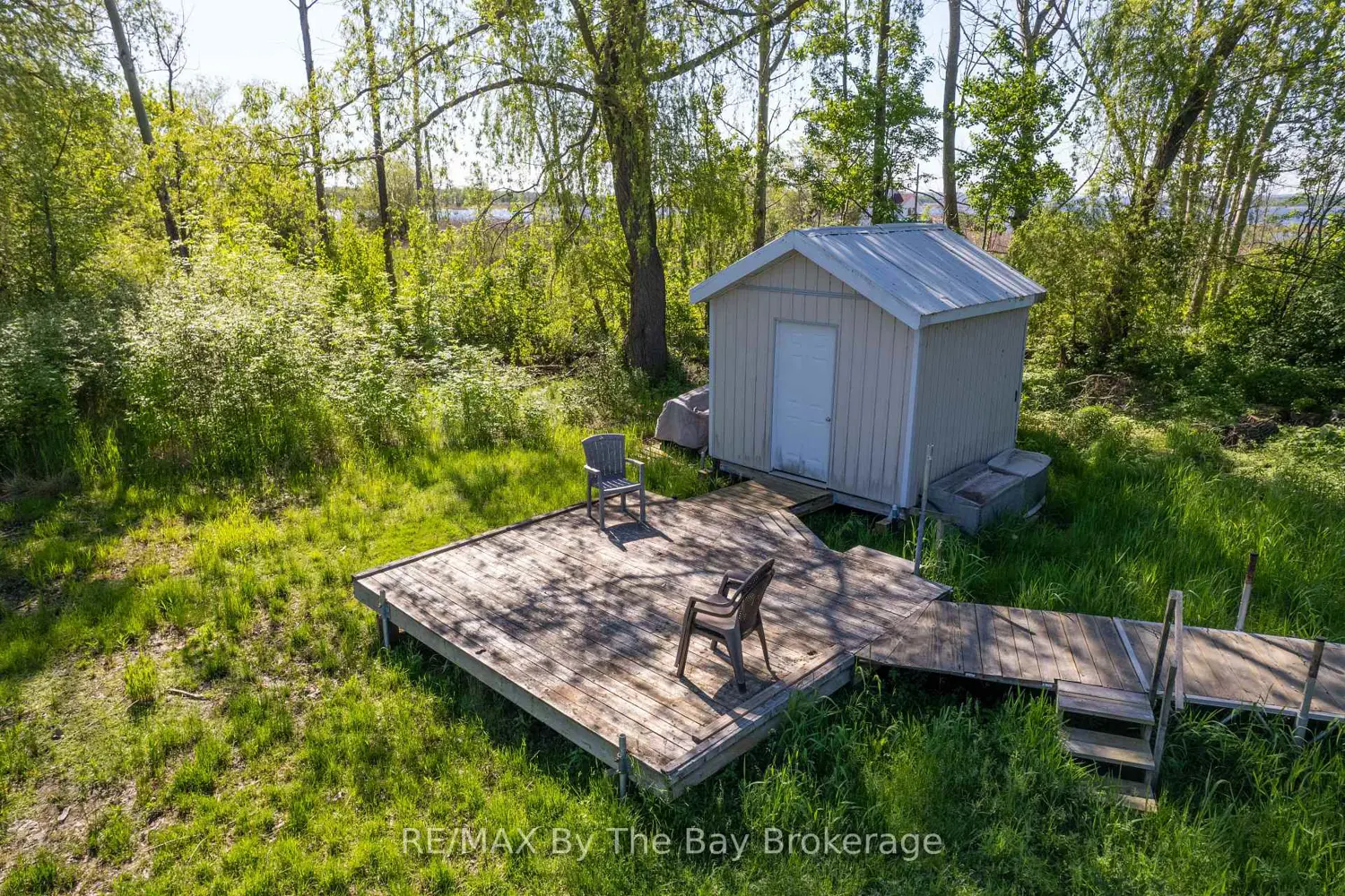 Additional image 17 of 116 Island 150/ Brosseau Island
