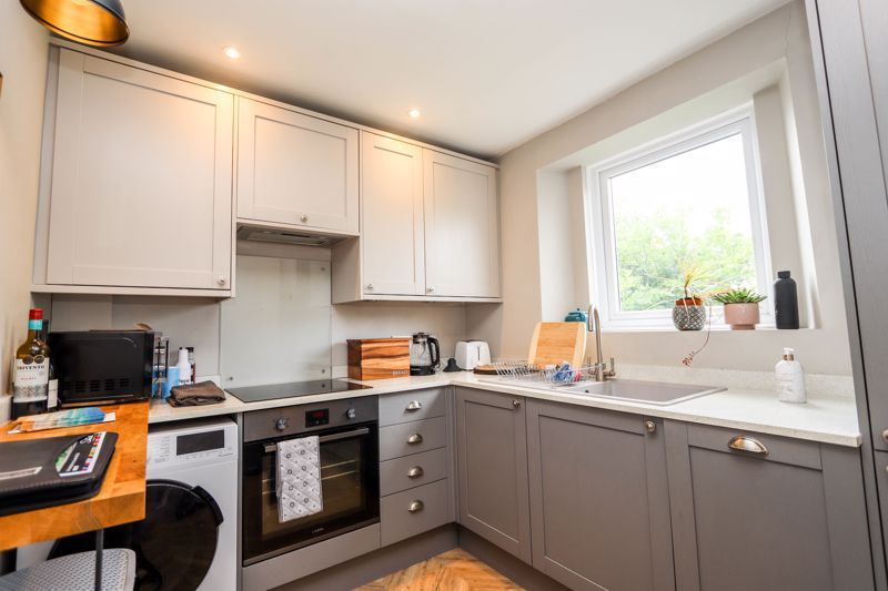 Additional image 4 of 2 bed flat to rentHerbert Road, Clevedon BS21
