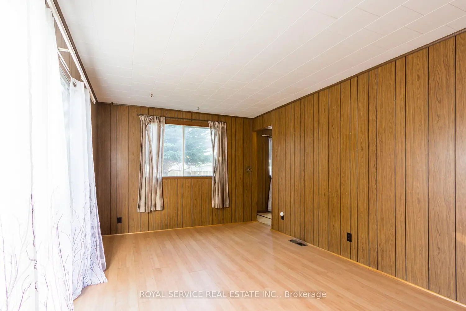 Additional image 18 of 370 Division Street