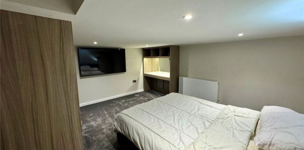 Additional image 6 of 2 bed flat to rentLord Street West, Birkdale, Southport PR8