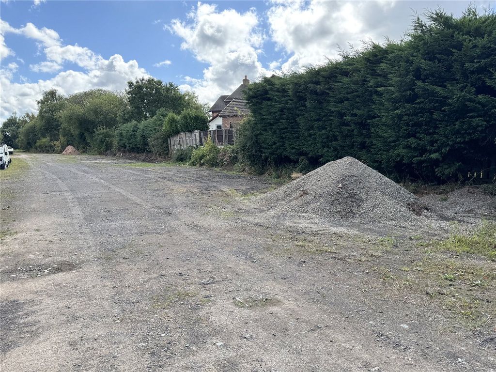Additional image 3 of Land to rentRawlinson Lane, Heath Charnock, Chorley, Lancashire PR7