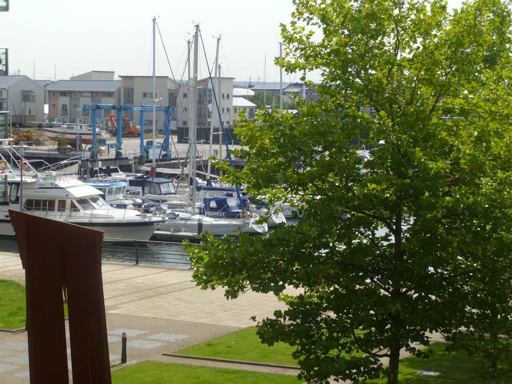 Additional image 14 of 3 bed flat to rentLower Burlington Road, Portishead BS20