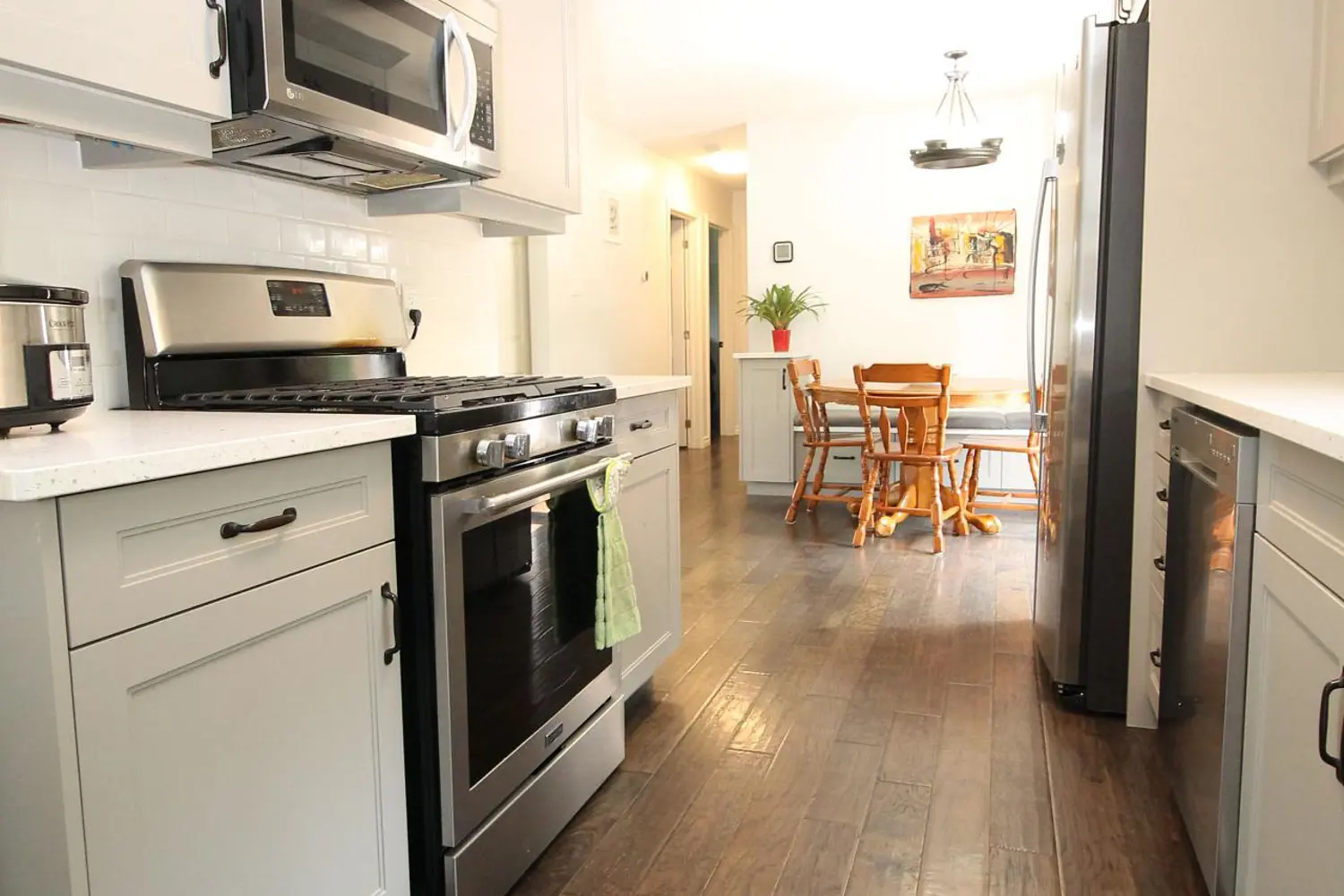 Additional image 17 of 104 Simcoe Crescent