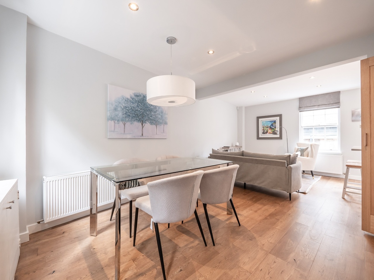 Additional image 6 of 2 Bed Flat, King's Stables Lane, EH1, N1 7GU