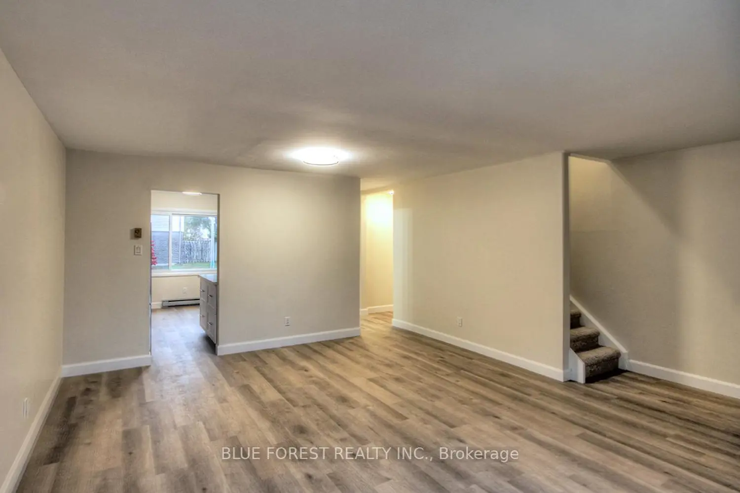 Additional image 10 of 690 Little Grey Street 100