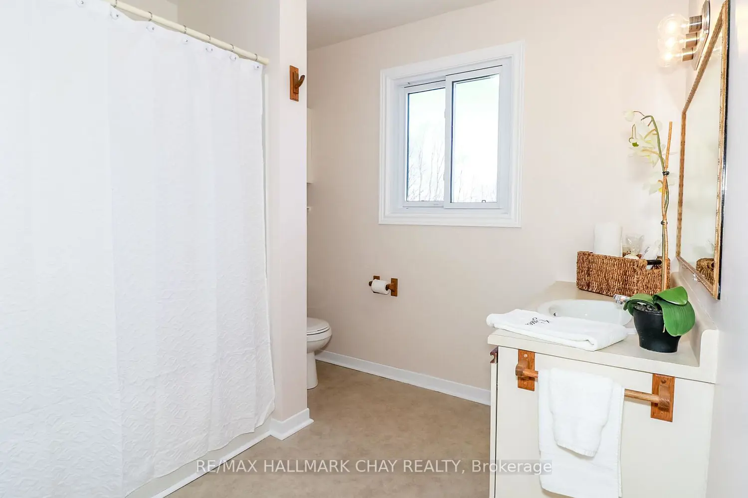 Additional image 13 of 82 Melinda Crescent