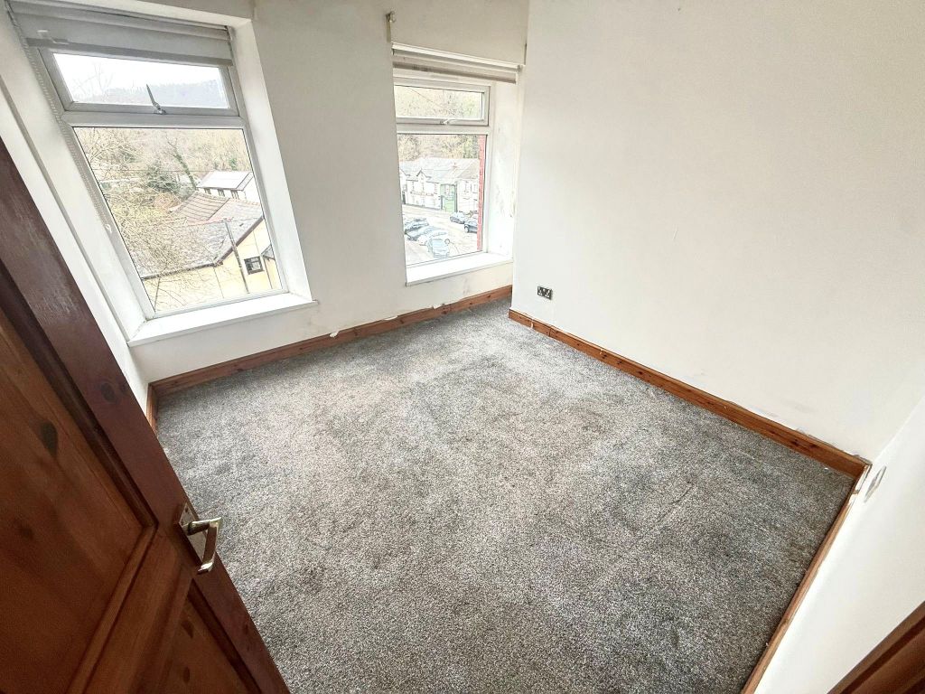 Additional image 6 of 2 bed terraced house to rentDan-Y-Twyn, Treharris CF46