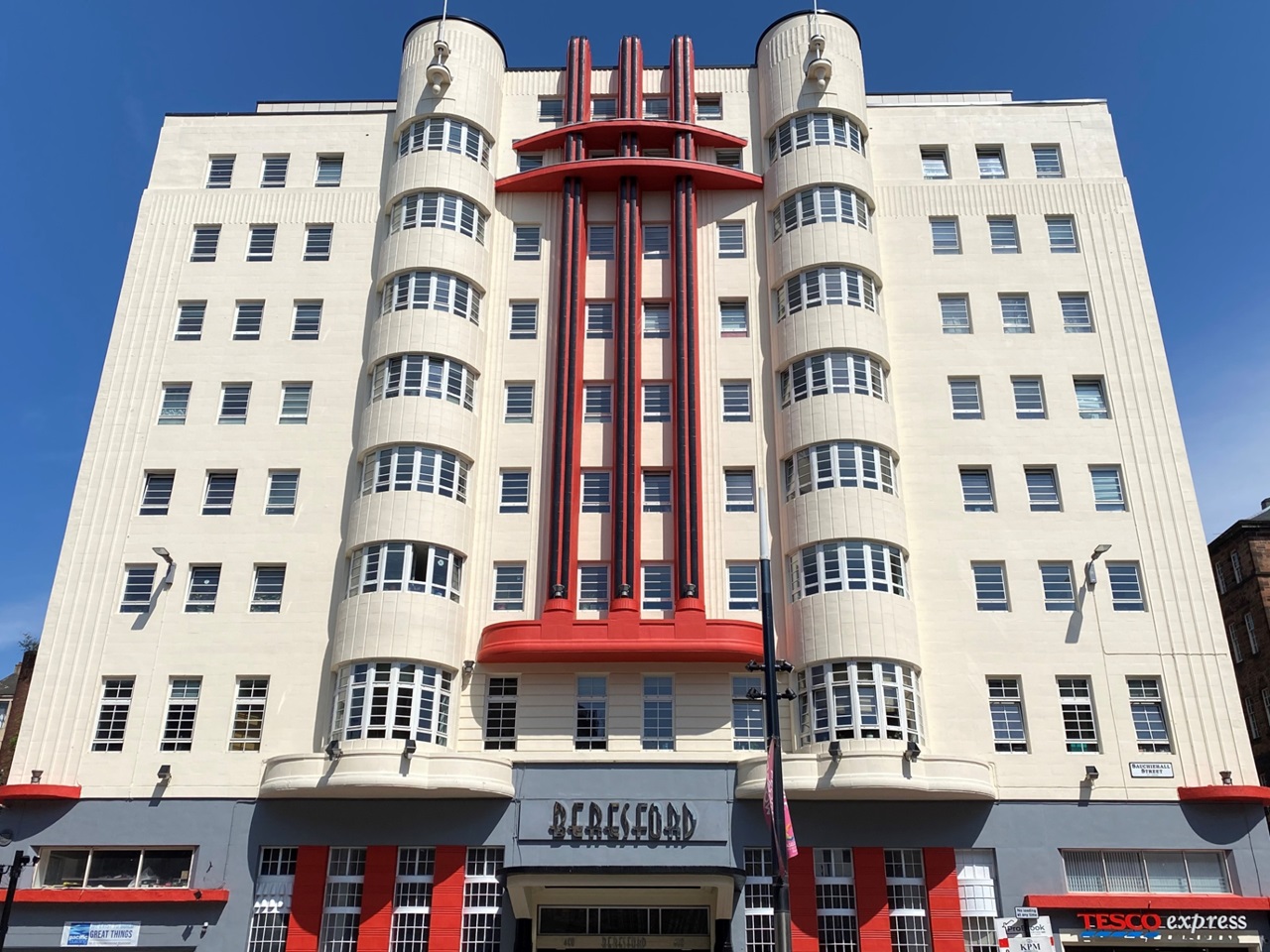 2 Bed Flat, Sauchiehall Street, G2, N1 7GU