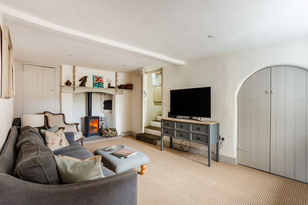 Additional image 10 of 5 bed detached house to rentMain Road, Aust, Bristol BS35