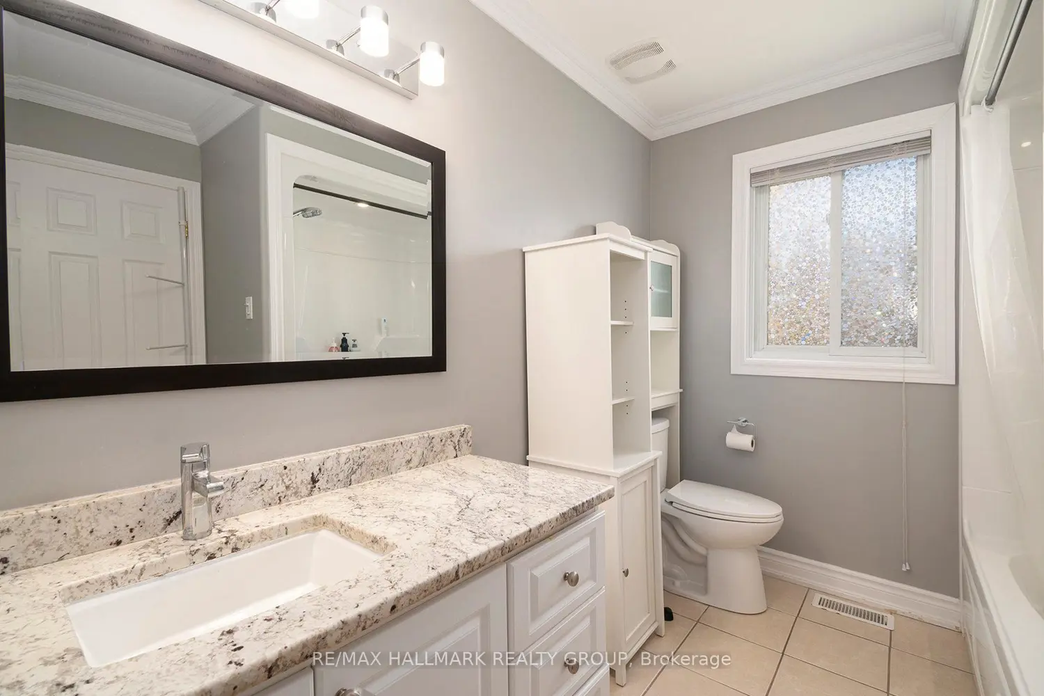 Additional image 8 of 849 Laval Street