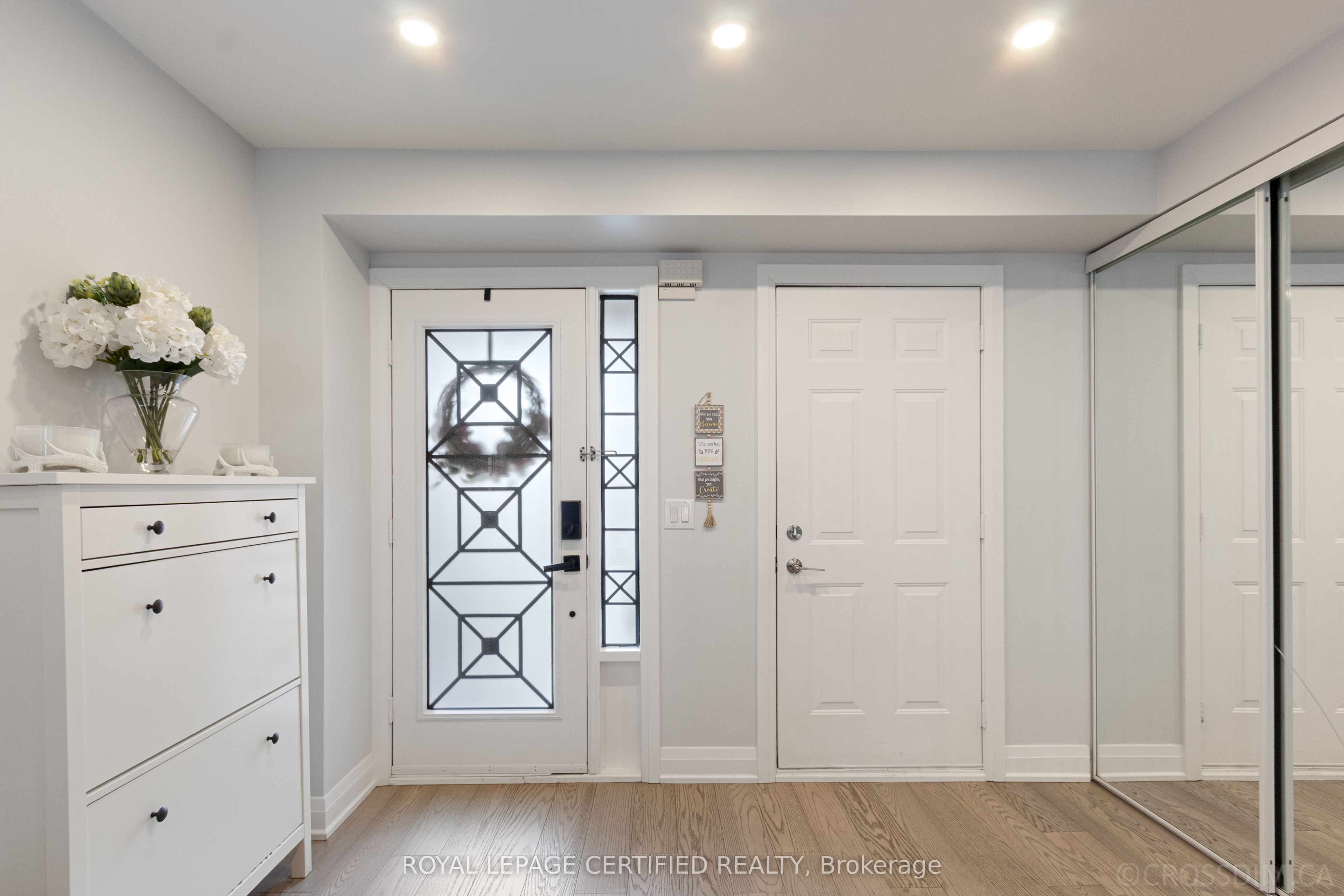 Additional image 3 of 3814 Ridgepoint Way, Mississauga, ON, L5N 7T7