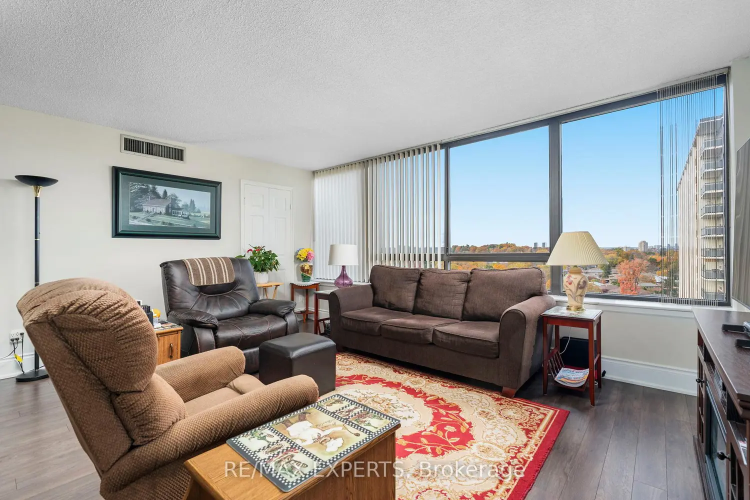Additional image 9 of 40 Richview Road 1103