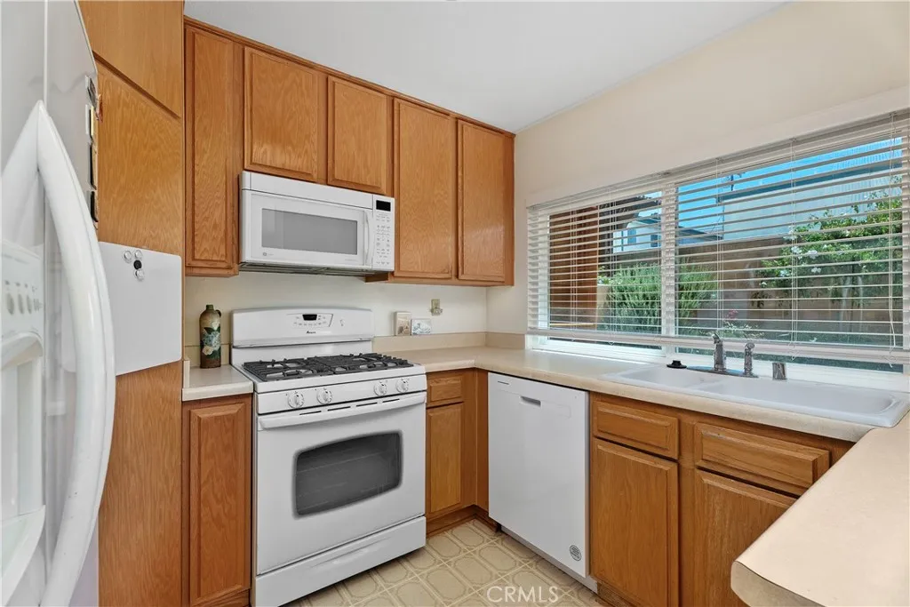 Additional image 63 of 25837 Oak St Unit 111, Lomita, CA 90717